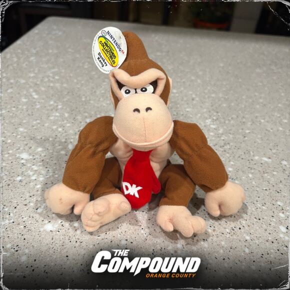 1997 Nintendo N64 - Mario Kart 64 - Donkey Kong Plushy - New - Picture 1 of 2